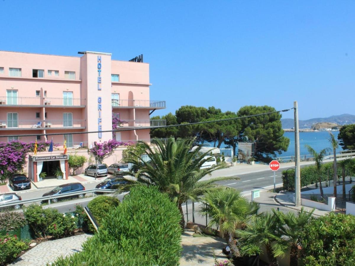 Girona II 1-4 Porta 8 - Apartamento Enfrente De La Playa Grifeu. - Es-228-63 Llança Exteriör bild