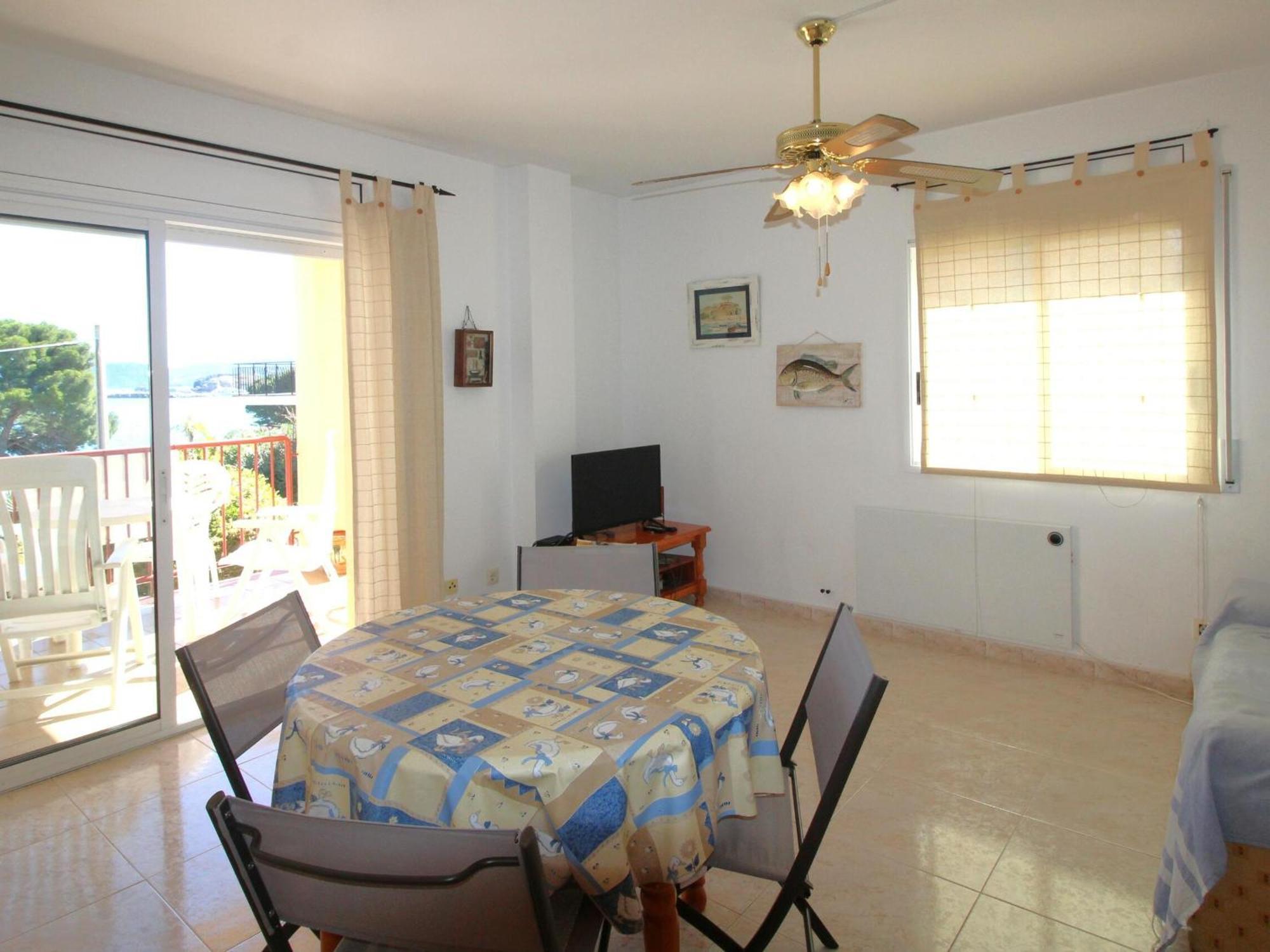 Girona II 1-4 Porta 8 - Apartamento Enfrente De La Playa Grifeu. - Es-228-63 Llança Exteriör bild